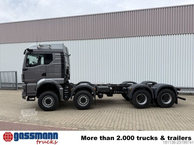 Châssis de camion MAN TGS 41.520 8x8 BB CH, Hohe Bauart, 6-Sitzer,