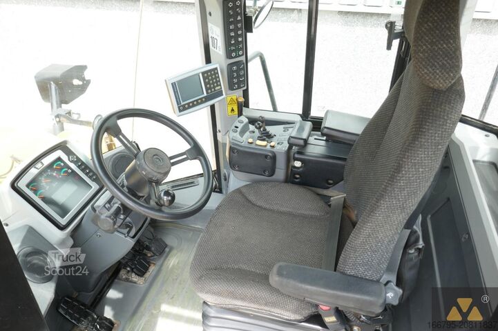 колісний навантажувач Caterpillar 962K