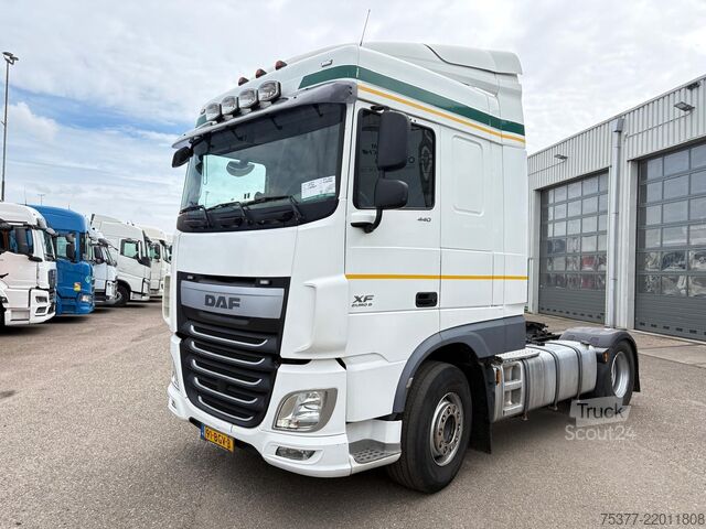 Padrão-SZM DAF XF 440 Spacecab, roof aircop, dach klima