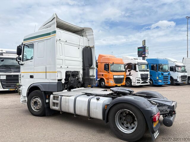 Padrão-SZM DAF XF 440 Spacecab, roof aircop, dach klima