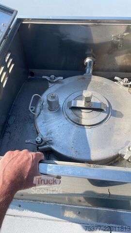 Réservoir Burg Sayers 28500 ltr, milk, pump unit, Pumpe, stain...