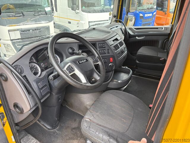 Padrão-SZM DAF XF 450 Spacecab, roof aircop, dach klima pTO