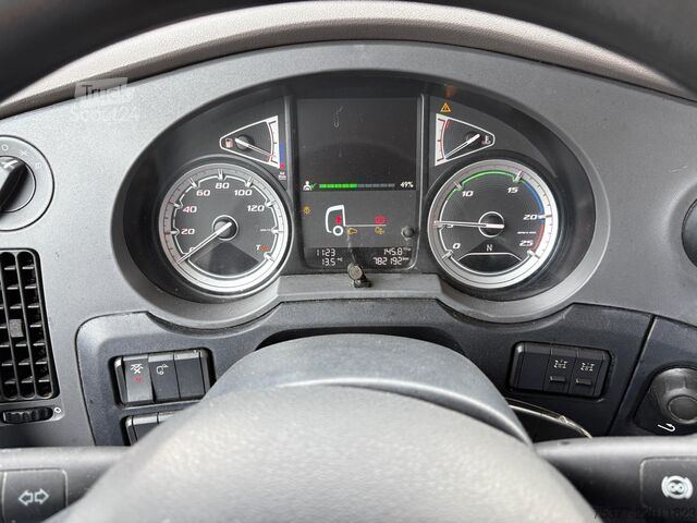 Padrão-SZM DAF XF 450 Spacecab, roof aircop, dach klima pTO