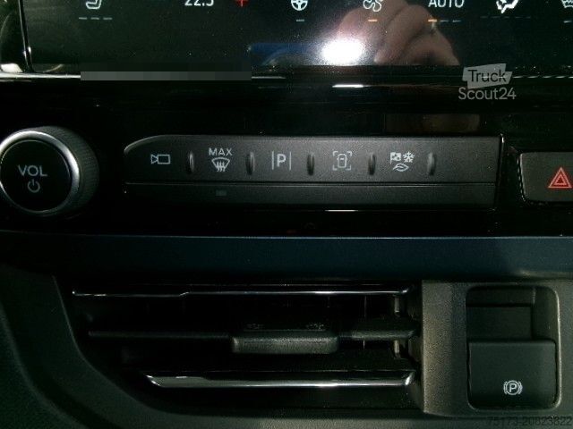 Minibus FORD Tourneo Custom Active 340L2 PHEV 360Kam Exclusiv