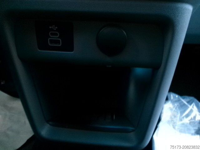 Minibus FORD Tourneo Custom Active 340L2 PHEV 360Kam Exclusiv