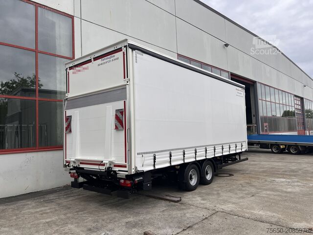 Nyitott pótkocsi ponyvával Möslein TPS 105 D-L  Planenanhänger, Ladebordwand + Durchladbar neuwertig