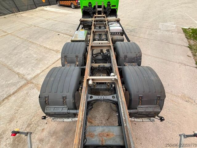 Alustan ohjaamo Scania G 500 6x2 RETARDER / CHASSIS L=7066 mm