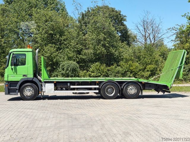 Çekici MERCEDES-BENZ ACTROS 2532 * Pritsche 7,70 m * 6x2