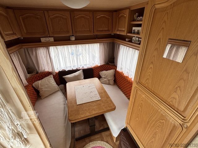 Caravan KNAUS AZUR 4107 aus 1. Hand
