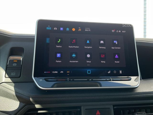 Vans ar augstu jumtu VOLKSWAGEN Crafter 35 L4H3 NAVI AHK RFK oh. Schäden