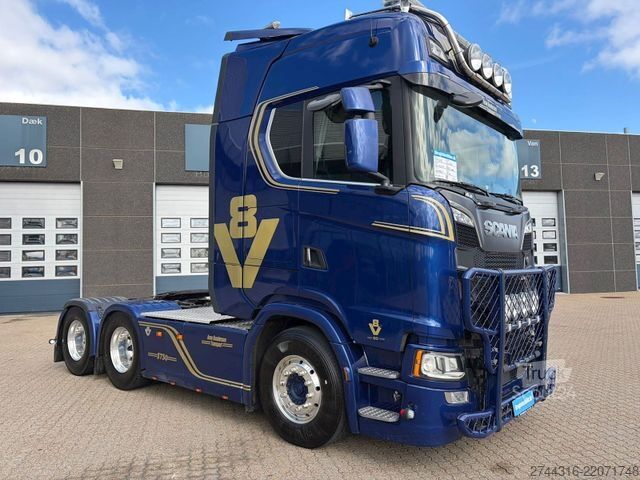 Standardowy ciągnik siodłowy SCANIA S730 V8 6x4 Hydraulik