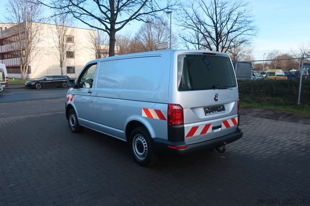 Dobozos furgon VOLKSWAGEN T6 Transporter / SHZ / Klima / Sitzhz / FN:262
