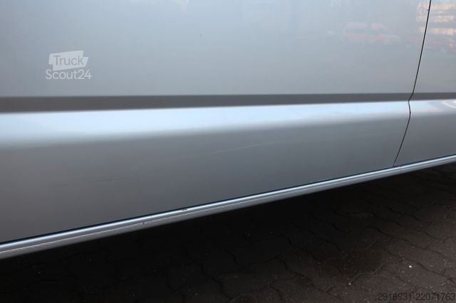 Dobozos furgon VOLKSWAGEN T6 Transporter / SHZ / Klima / Sitzhz / FN:262