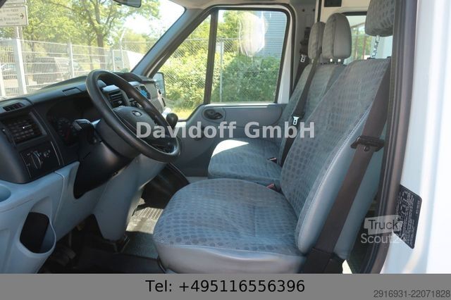 Minibuss FORD Transit Kombi FT 300 L / 9 Sitze / Nr. 209