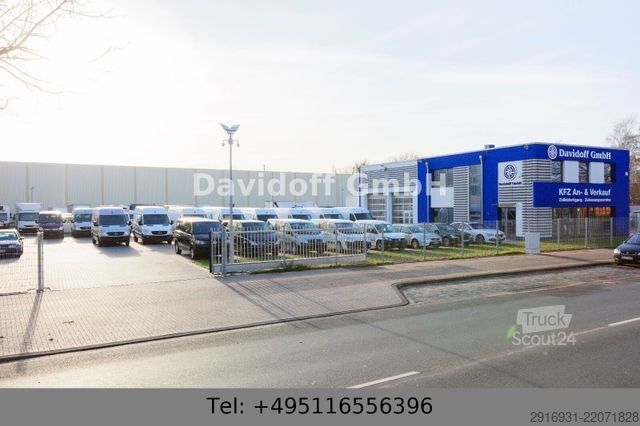 Minibuss FORD Transit Kombi FT 300 L / 9 Sitze / Nr. 209