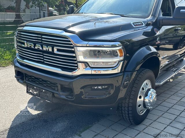 Šasija tovornjaka RAM-Trucks 2024 RAM 5500 Crew Chassis 84