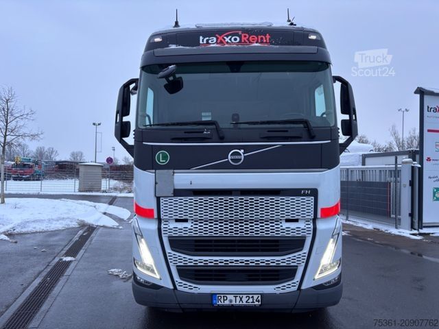 Standard nyergesvontató VOLVO FH 500 Globetrotter XL Retarder  I-Save Standkl.