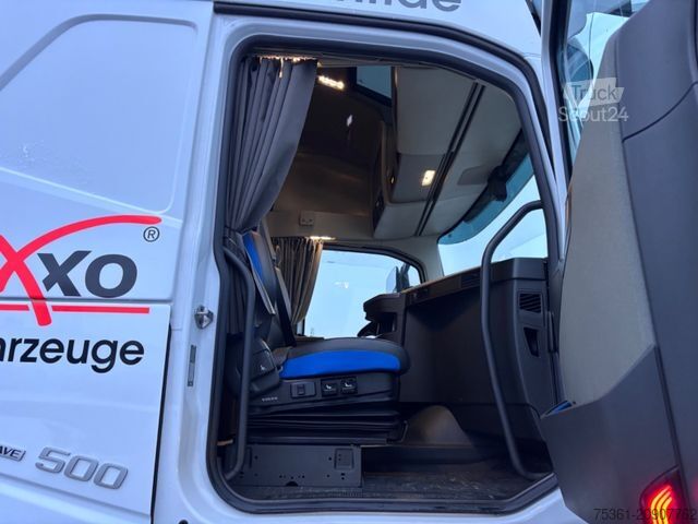 Standard nyergesvontató VOLVO FH 500 Globetrotter XL Retarder  I-Save Standkl.