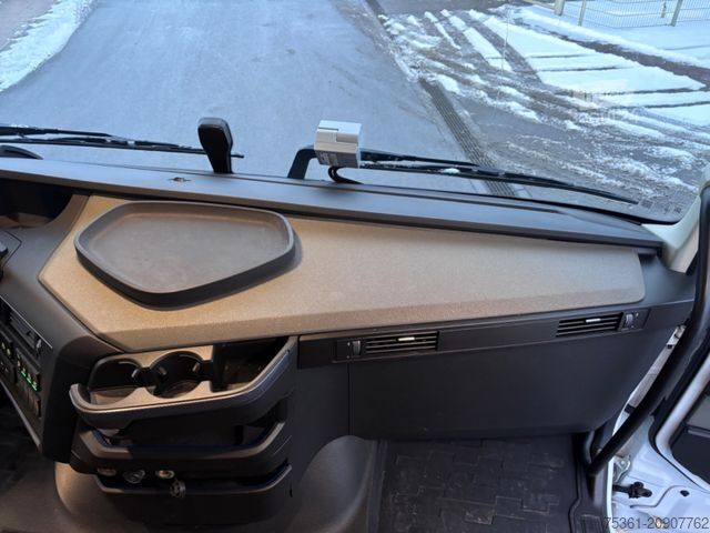 Standard nyergesvontató VOLVO FH 500 Globetrotter XL Retarder  I-Save Standkl.