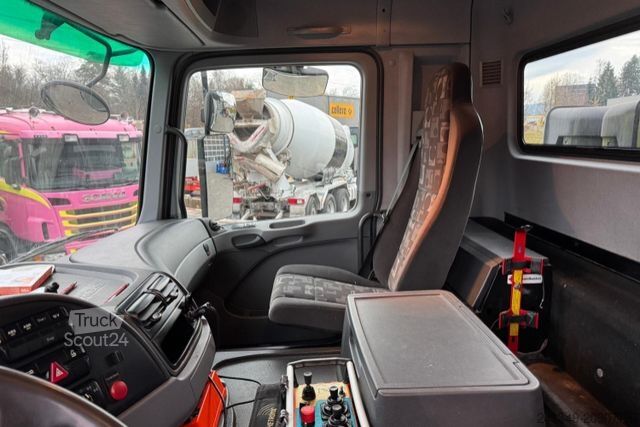 Camion malaxeur à béton MERCEDES-BENZ Actros 4450 V8 10x4 10m3