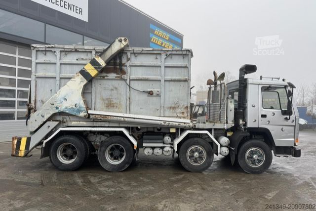 Camion benne VOLVO FL10 8x4