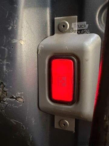 Kastenwagen hoch VOLKSWAGEN Crafter 35 Maxi Kasten Klima 1.Hand 110TKM