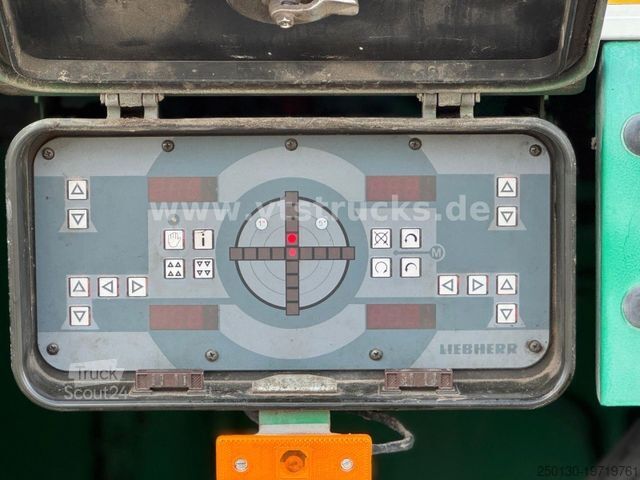 Grúa montada en camión LIEBHERR UTM 735 mit LTM 1055/1 + 16m JIB