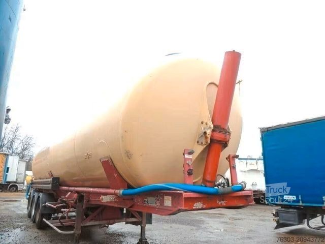 مقطورة صهريج صوامع SPITZER Eurovrac- kippsilo  55 m3 * ADR*