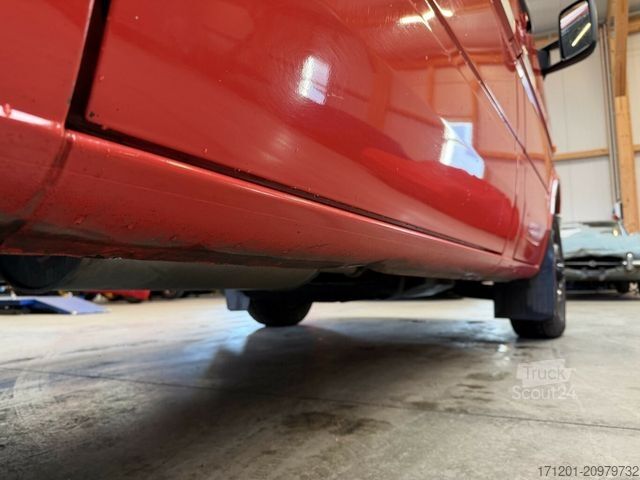 Microbuz MERCEDES-BENZ Sprinter 210 D Kombi 9-Sitzer