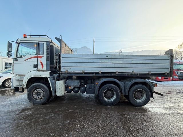 Üç taraflı damperli kamyon MAN TGA 33.463 6X4 DREISEITENKIPPER BLATT SCHALTER