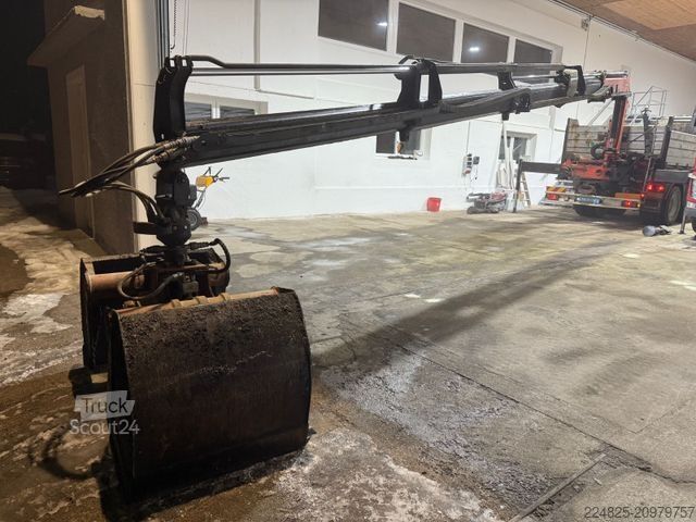 Macara turn PALFINGER PK 15002 LADEKRAN BAUJAHR 2003 4 HYDR. AUSSCH.