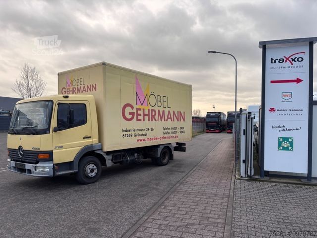 Vrachtwagen met bakwagen MERCEDES-BENZ Atego 715 Koffer mit Türen