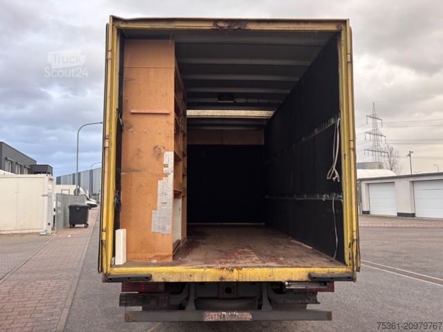 Vrachtwagen met bakwagen MERCEDES-BENZ Atego 715 Koffer mit Türen