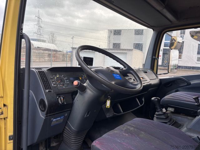 Vrachtwagen met bakwagen MERCEDES-BENZ Atego 715 Koffer mit Türen