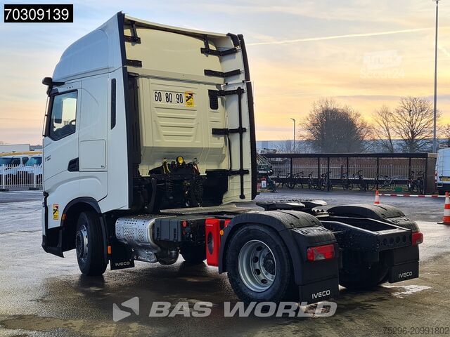 Standaard trekker Iveco S-Way 500 4X2 NEW! 540L Tank HPEB Mirrorcam Euro 6