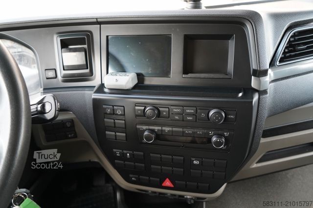 Camion jumbo MAN TGL 12.250 / SOLÓWKA / KONTENER 8 M / WINDA / BO