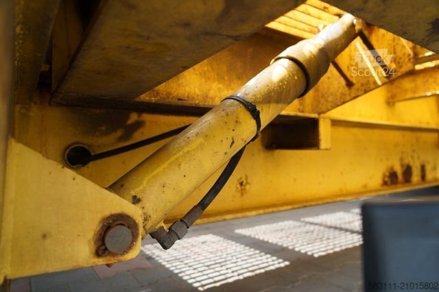 Низкорамный полуприцеп  VEREM  / NACZEPA LAWETA / NISKOPODWOZIOWA / 13.M