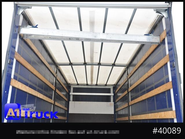 Special purpose truck RENAULT D 240, 4x2, Ladebordwand, LBW, guter Zustand