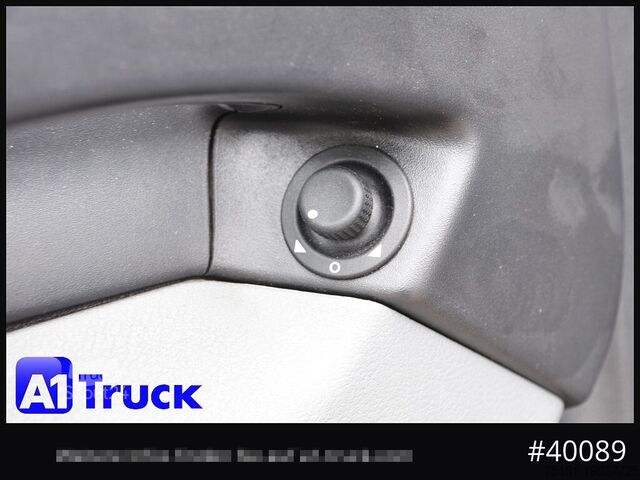 Special purpose truck RENAULT D 240, 4x2, Ladebordwand, LBW, guter Zustand