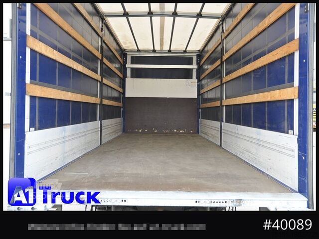 Special purpose truck RENAULT D 240, 4x2, Ladebordwand, LBW, guter Zustand