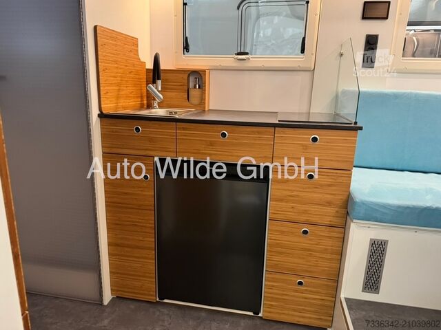 Camion aménagé (camping-car) Iveco Wilde Expedition Truck D 234