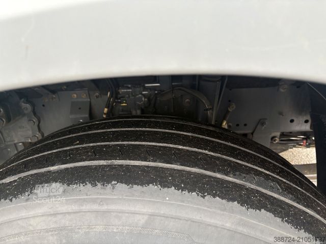 Standaard trekker DAF XF 480 *Spacecab*Intarder*Kühlbox*Nebenantrieb*