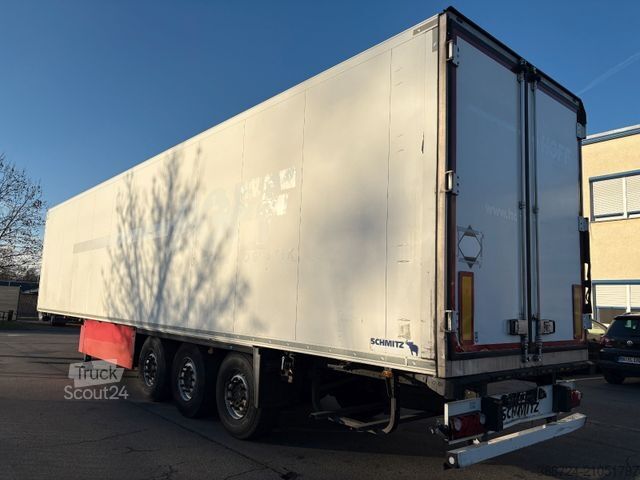 Koeloplegger SCHMITZ CARGOBULL SCB *Carrier 1300*Lift*Blumenbreite*Doppelstock*