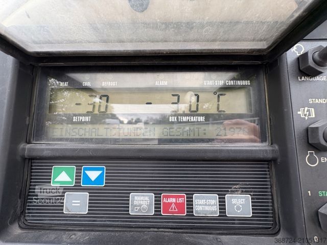 Koeloplegger SCHMITZ CARGOBULL SCBS3B04*Carrier*Lift*Doppelstock*Pharma*Blumebr