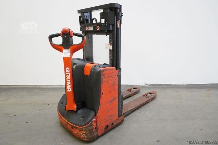Manual stacker Linde D 08 1160