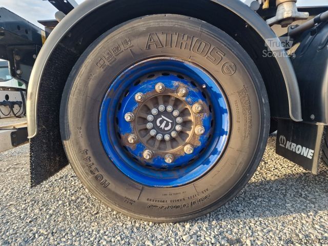 Swap body semitrailer KRONE SD / Liftachse / Teleskop