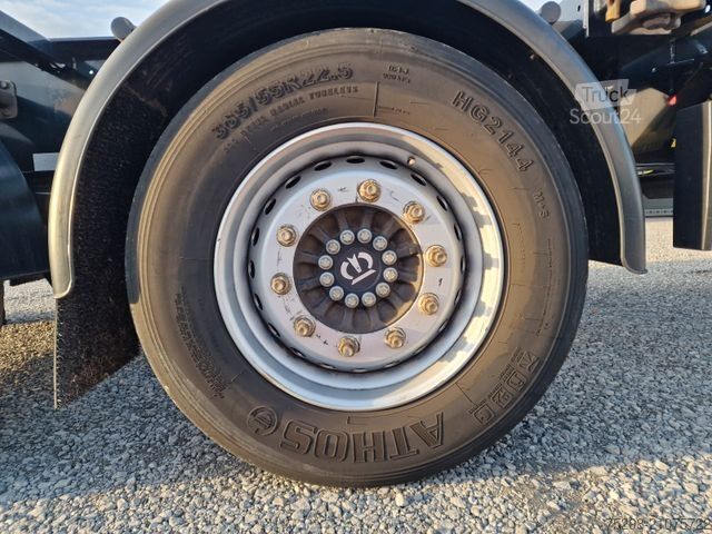 Swap body semitrailer KRONE SD / Liftachse / Teleskop