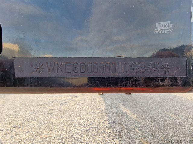 Swap body semitrailer KRONE SD / Liftachse / Teleskop