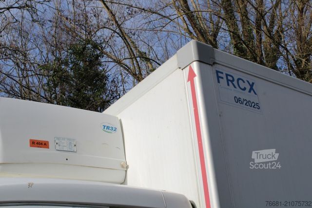 Refrigerator body van FIAT Ducato 2.3 Hdi Relec Froid TR 32