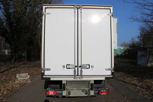 Koelwagen met geïsoleerde laadbak IVECO Daily 35C14 Motor neu ,Carrier Xarios 350